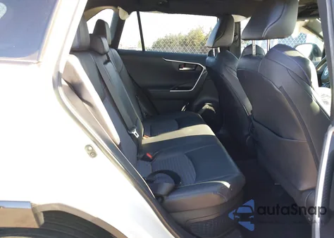 2022 Toyota Rav4 Hybrid Xse z USA, uszkodzony, nr VIN 4T3E6RFV3NU077928